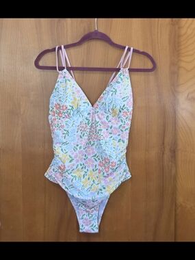 Zaful Floral One-Piece Swimsuit in Pastel Pink, Yellow & Green